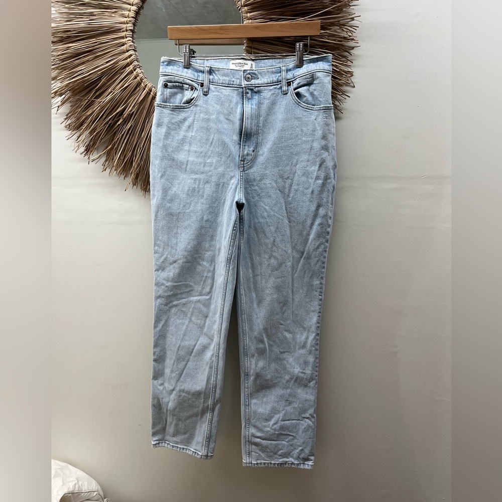 Abercrombie & Fitch the ankle straight ultra high rise